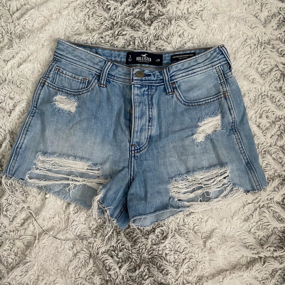 Hollister mid ride shorts